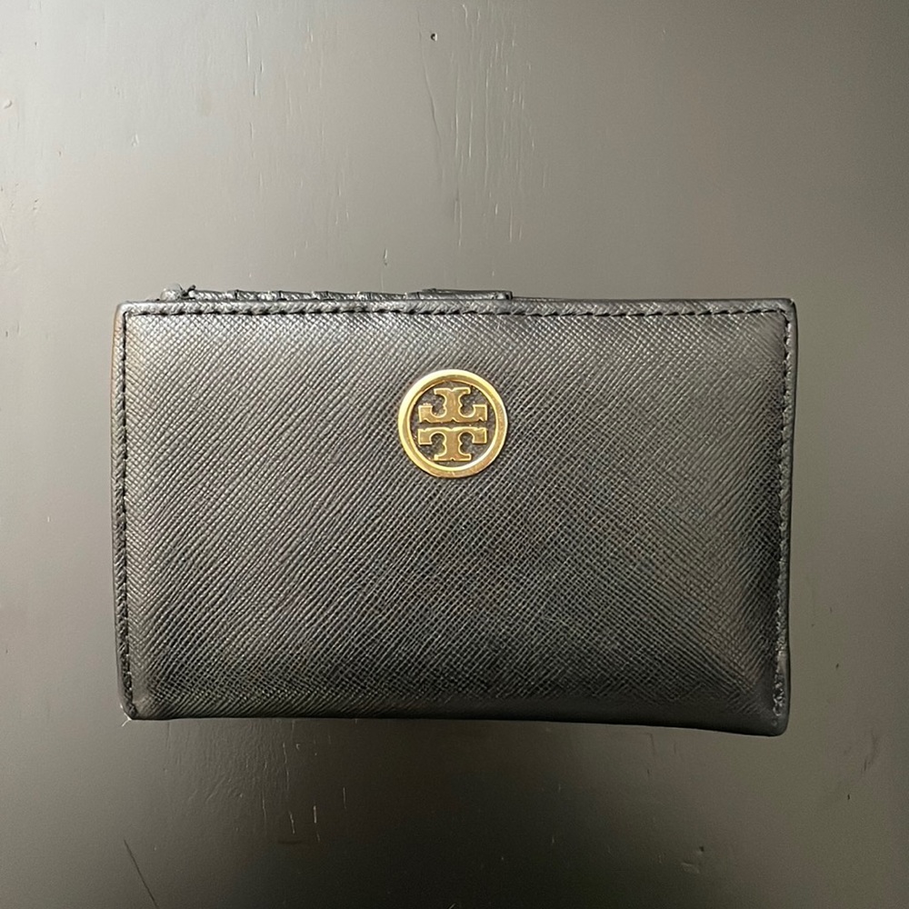 Tory Burch Saffiano Slim French Wallet